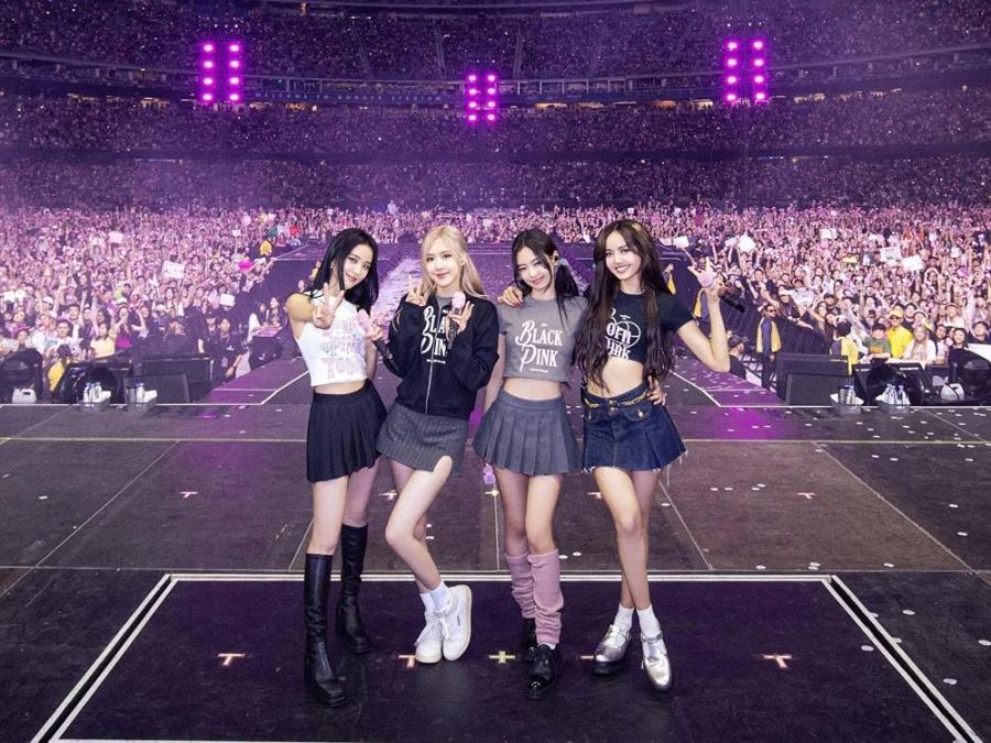 konser-blackpink